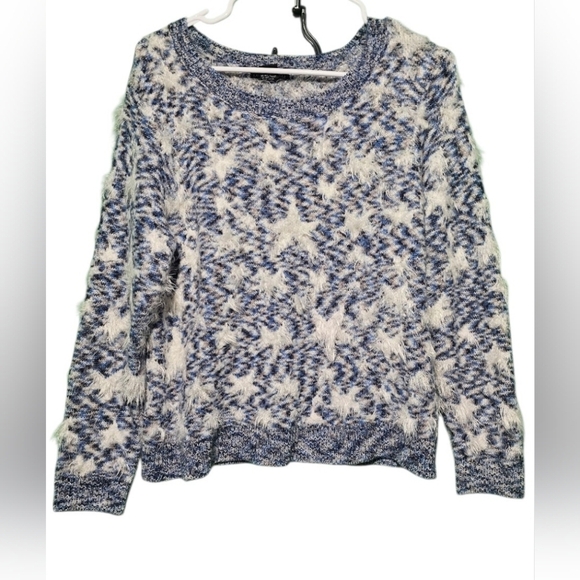 Lauren Michelle Sweaters - Lauren Michelle EUC Large PTP 22 Women's Blue and White Star Sweater
